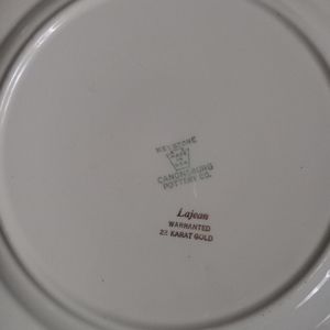 This is a dinner set from the 1950 it's also has 22 kk gold lined